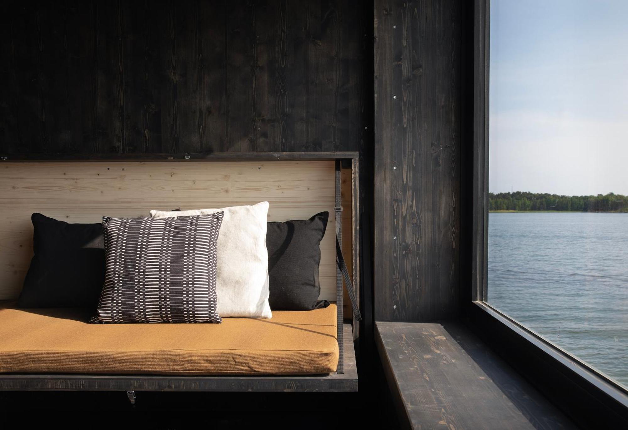Majamaja Helsinki Off-Grid Retreatゲストハウス エクステリア 写真